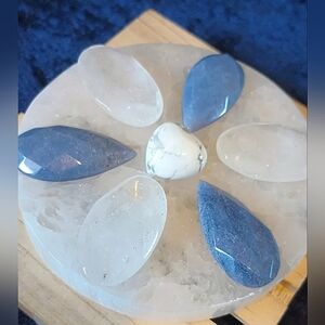 💙✨ Communication Specialty Plate 🌜 Blue Aventurine ✨Tear Drop Crystals & Heart